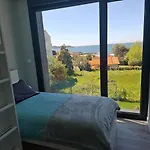 De Lujo Con Piscina Cercano A La Playa * Нигран