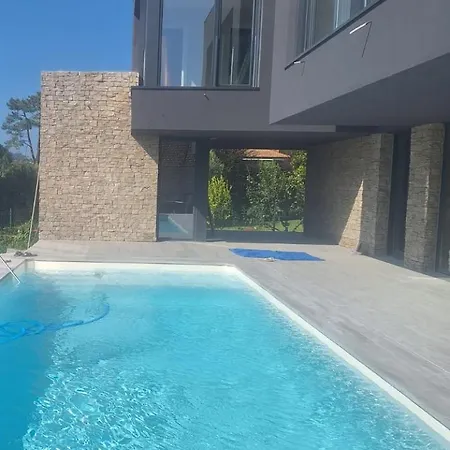 De Lujo Con Piscina Cercano A La Playa Holiday home Nigran