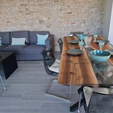 De Lujo Con Piscina Cercano A La Playa Сasa de vacaciones Nigrán