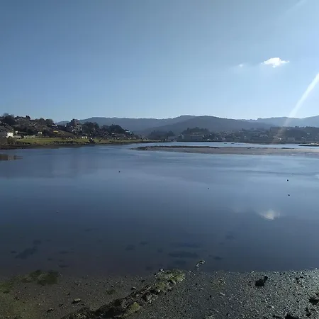 De Lujo Con Piscina Cercano A La Playa