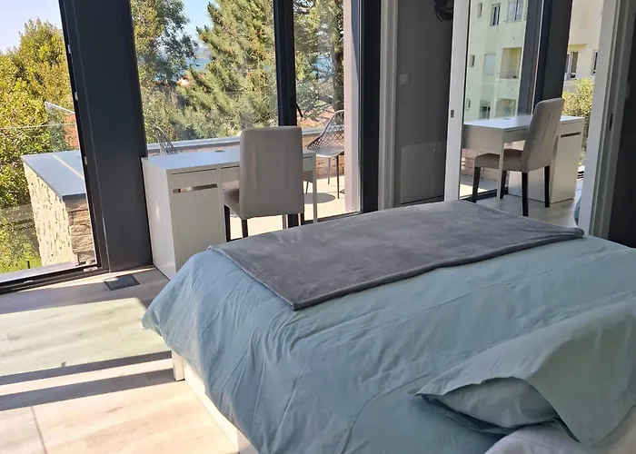 De Lujo Con Piscina Cercano A La Playa Nigrán