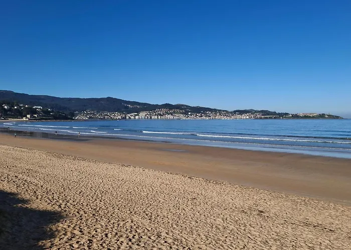 De Lujo Con Piscina Cercano A La Playa Tatil Evi Nigrán