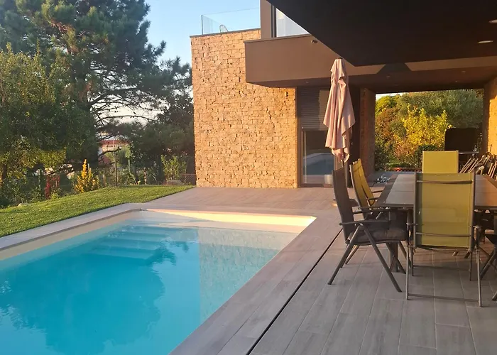 De Lujo Con Piscina Cercano A La Playa Tatil Evi
