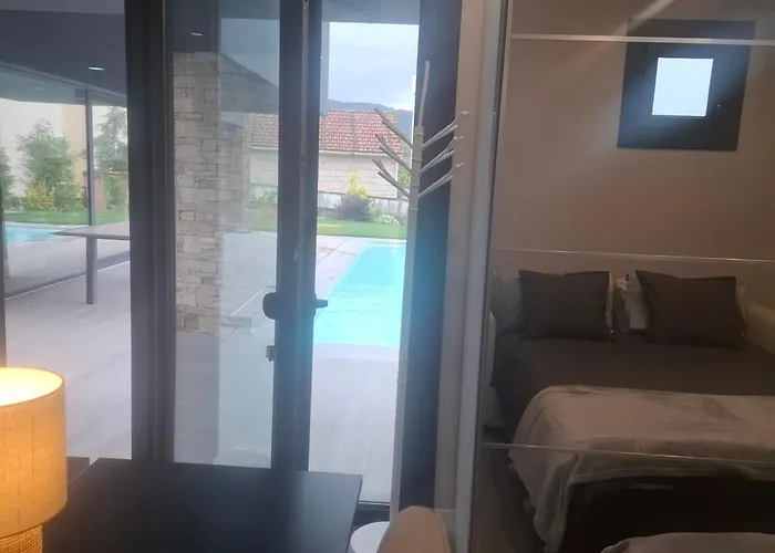 別荘 De Lujo Con Piscina Cercano A La Playa Nigrán